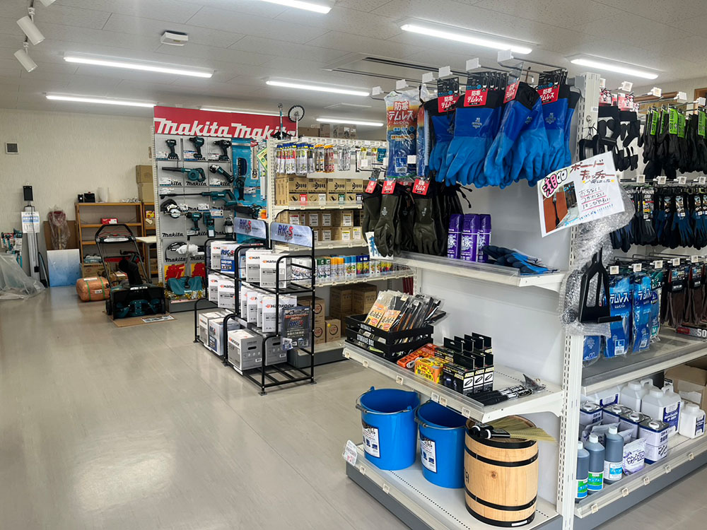 写真：安曇野営業所内2