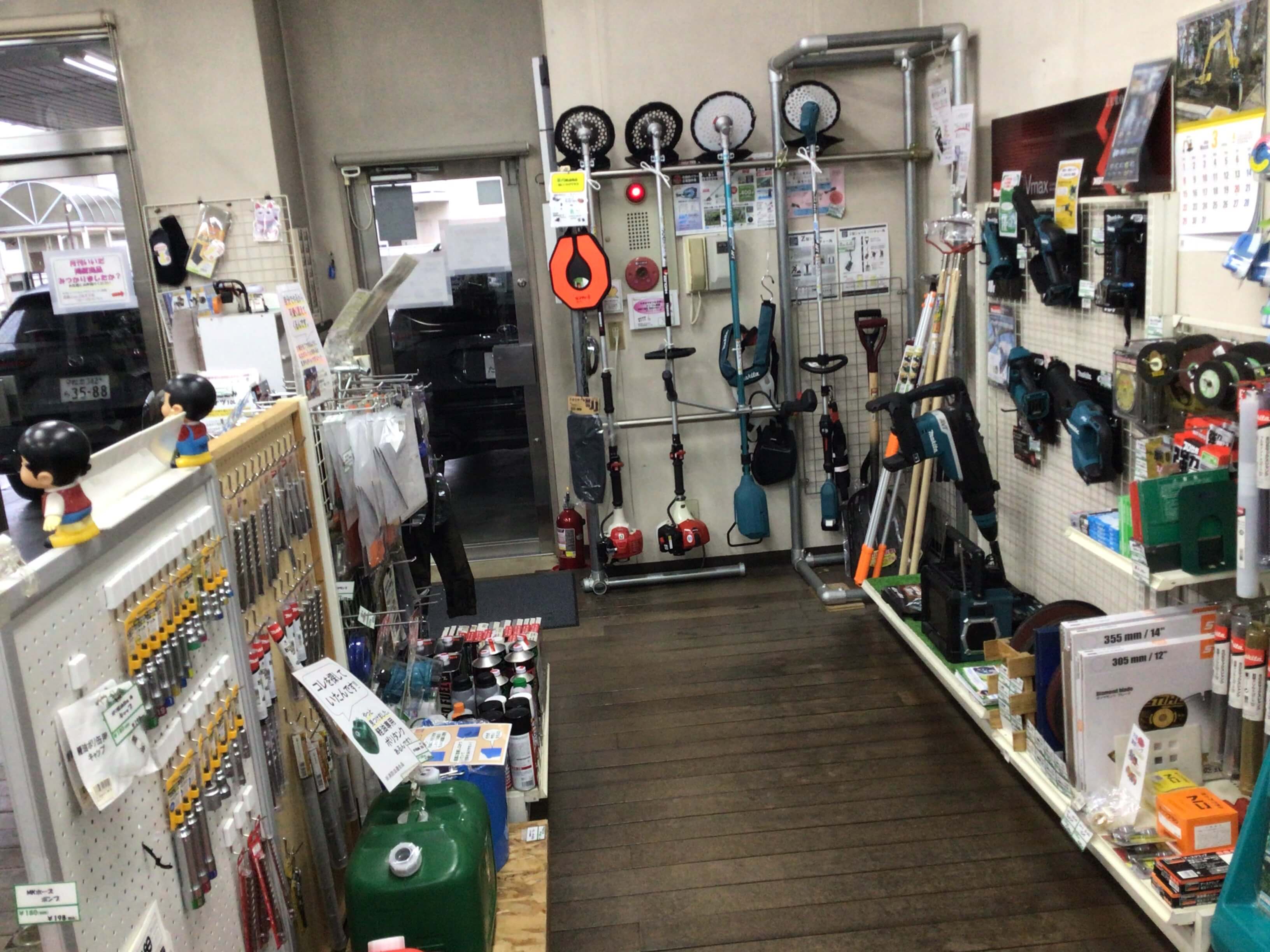 写真：飯田営業所内13